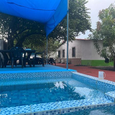 Hotel Chulamar, Piscina Y Restaurante Escuintla Exteriör bild
